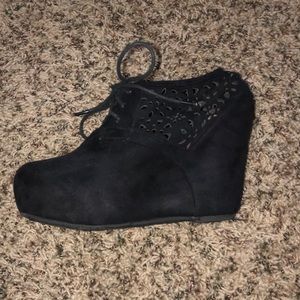 Platform wedge booties